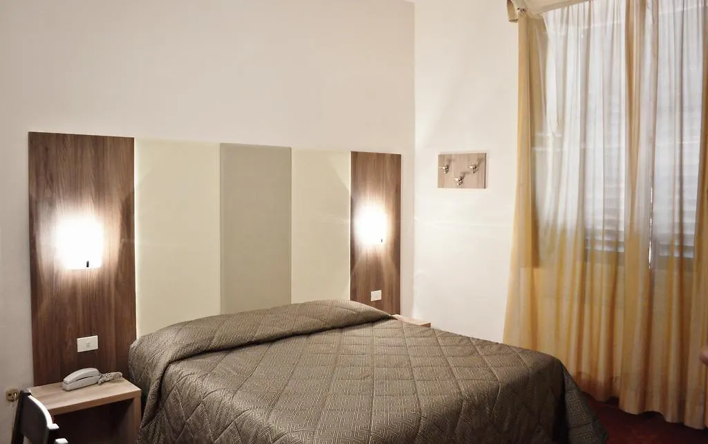 Hotel Arno Bellariva Florence