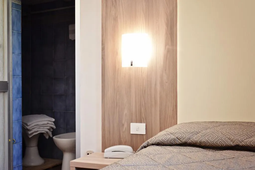 **  Hotel Arno Bellariva Florence Italy