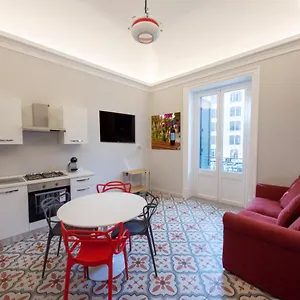 suite-del-ponte-normanno.sicilyhotelsitaly.net/