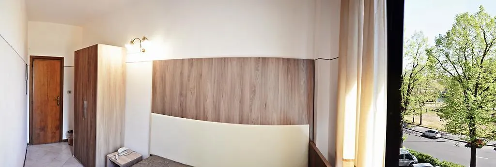 Hotel Arno Bellariva Firenze 2*,  Olaszország